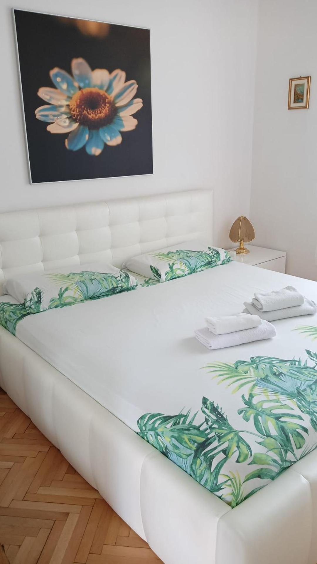 Glorianita Sweethome,Centro, Free Parking,Self Check- In Šibenik Kültér fotó